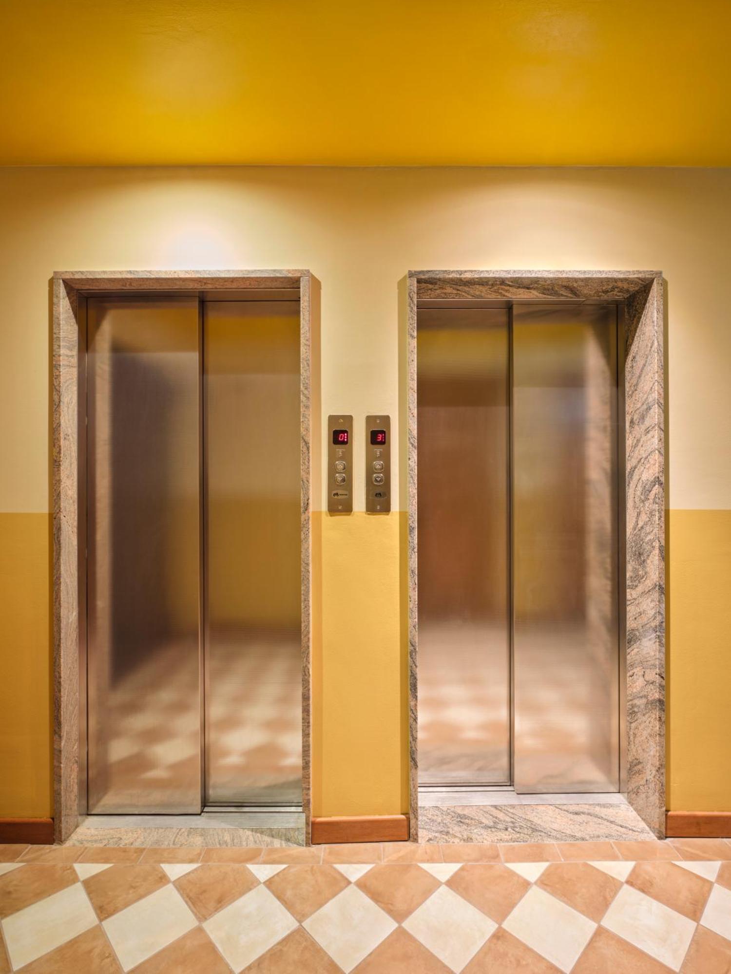 Max Brown Hotel Missori, Part Of Sircle Collection Milano Dış mekan fotoğraf